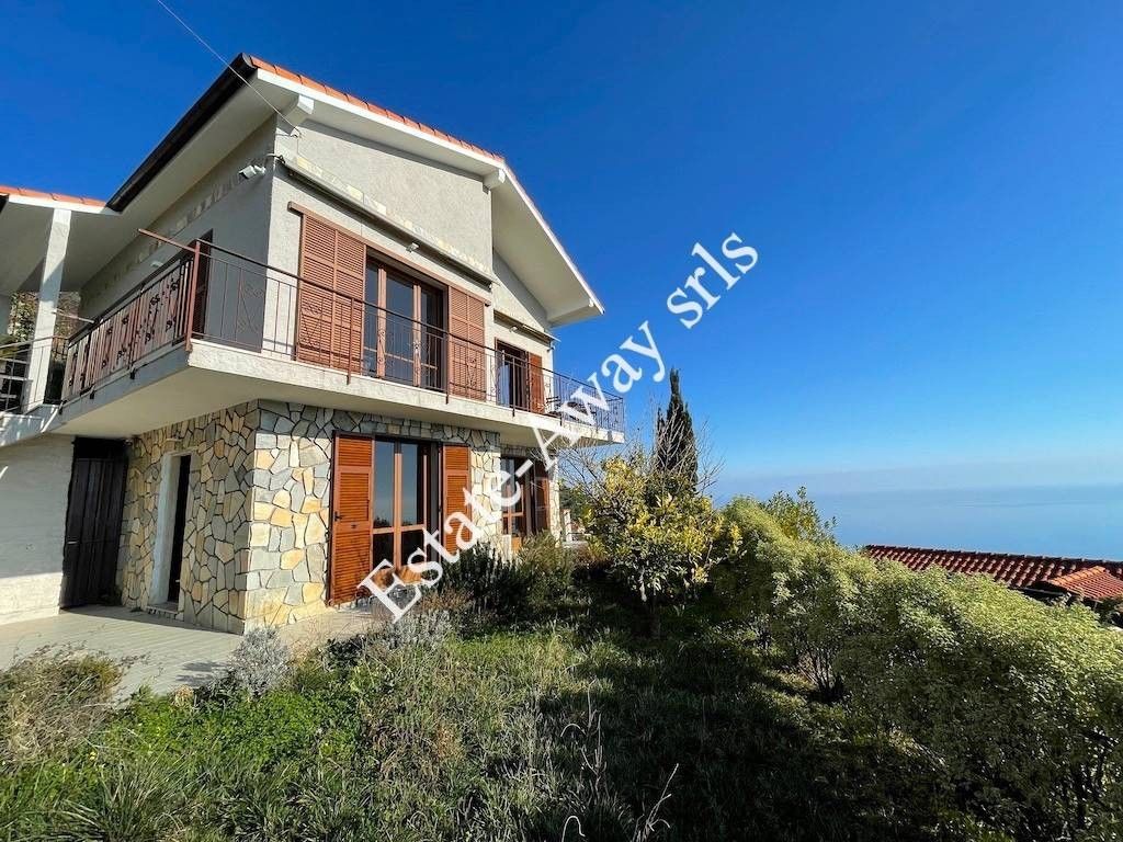 Maison de luxe à vendre à Ventimiglia, 800 000 €, Photo 2