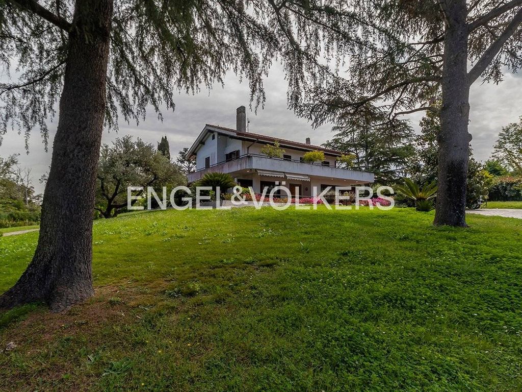 Luxury House for sale in Rome, 890 000 €, Photo 6