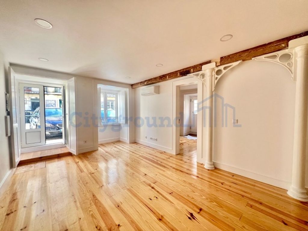 Appartement de luxe à vendre à Lisbon, 550 000 €, Photo 1