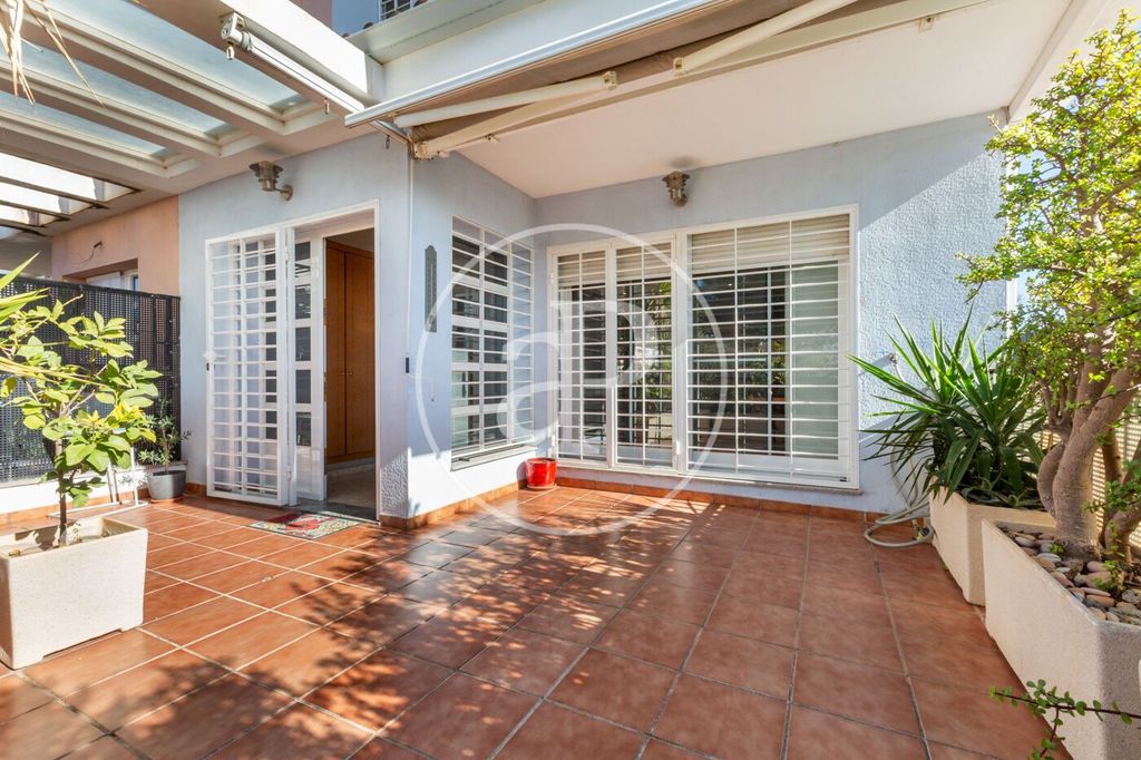 Maison de luxe à vendre à Moncada, 530 000 €, Photo 1