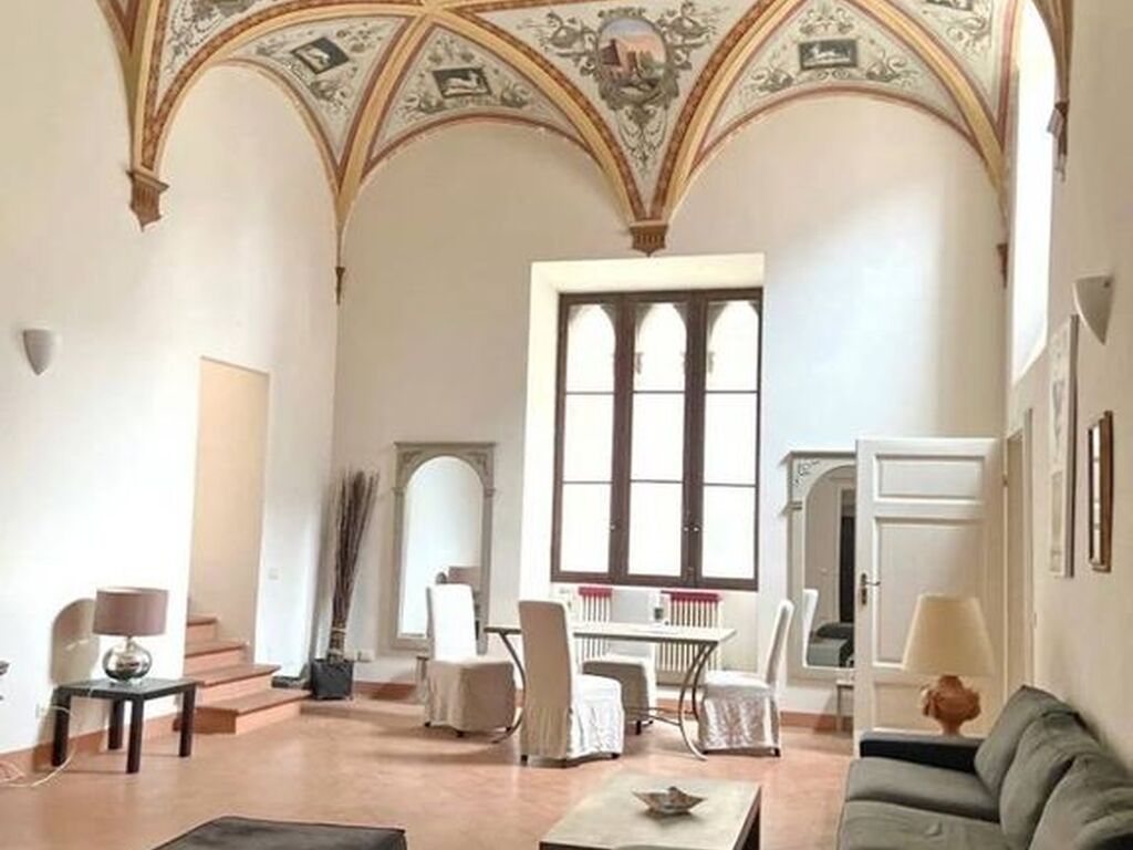 Luxury Apartment for sale in Siena, 750 000 €, Photo 1