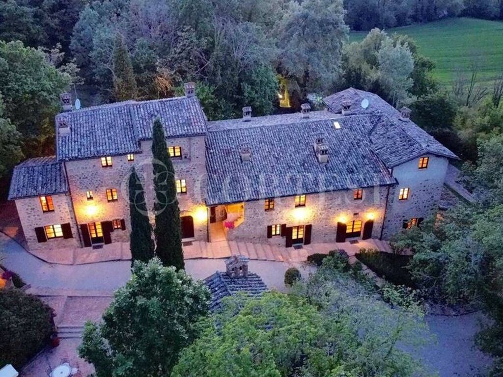 Maison de luxe à vendre à Umbertide, 1 600 000 €, Photo 1