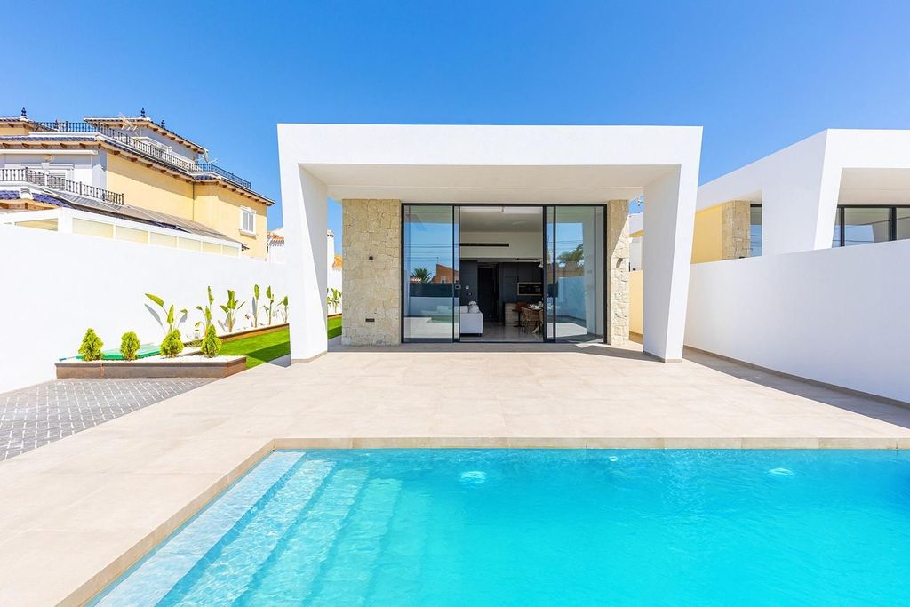 Maison de luxe à vendre à Torrevieja, 700 000 €, Photo 4