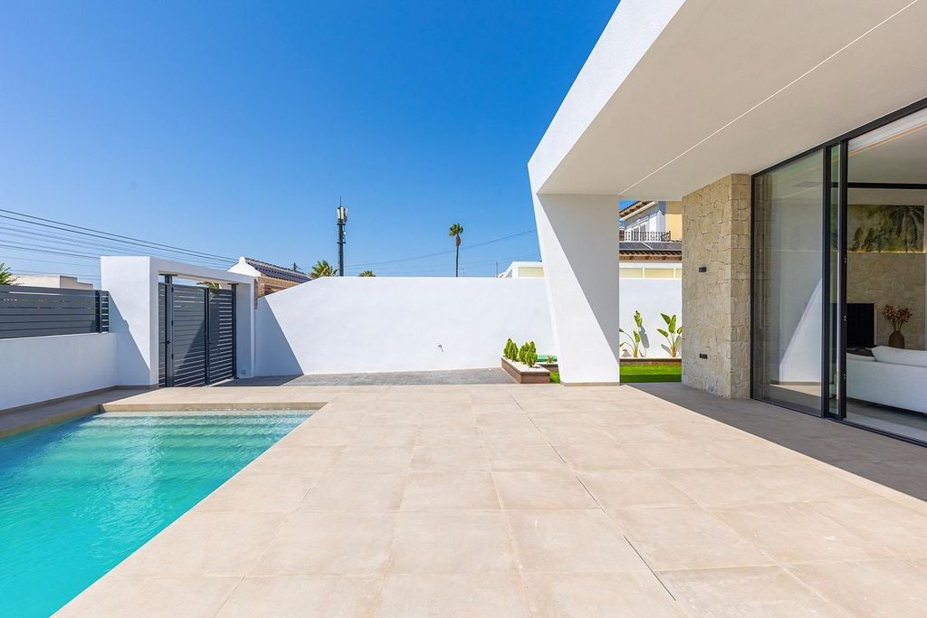 Maison de luxe à vendre à Torrevieja, 700 000 €, Photo 6