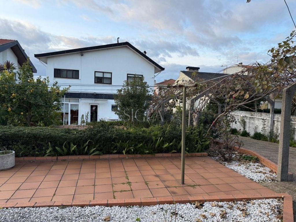 Maison de luxe à vendre à Vila Nova de Gaia, 450 000 €, Photo 1