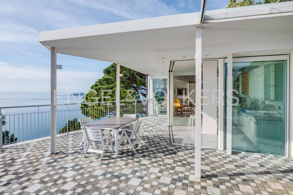 Luxury Apartment for sale in Chiavari, 750 000 €, Photo 2