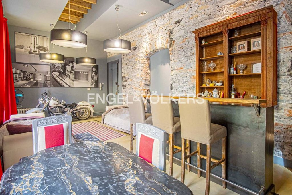 Luxury Apartment for sale in Chiavari, 550 000 €, Photo 3