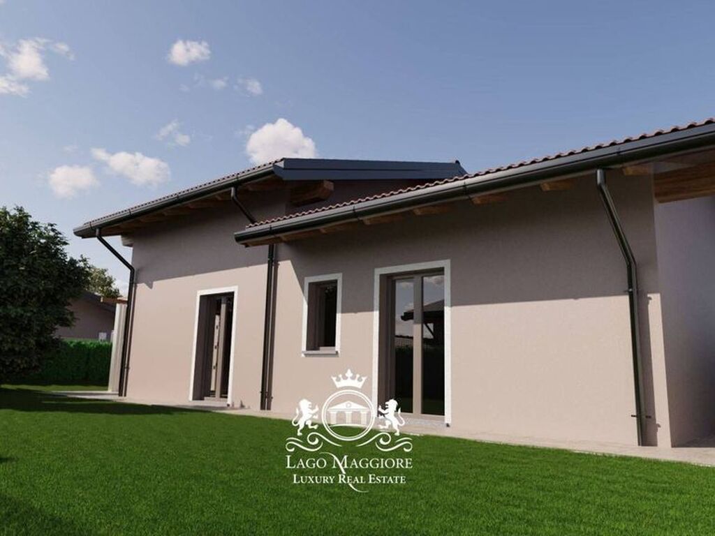 Luxury House for sale in Lesa, 480 000 €, Photo 6