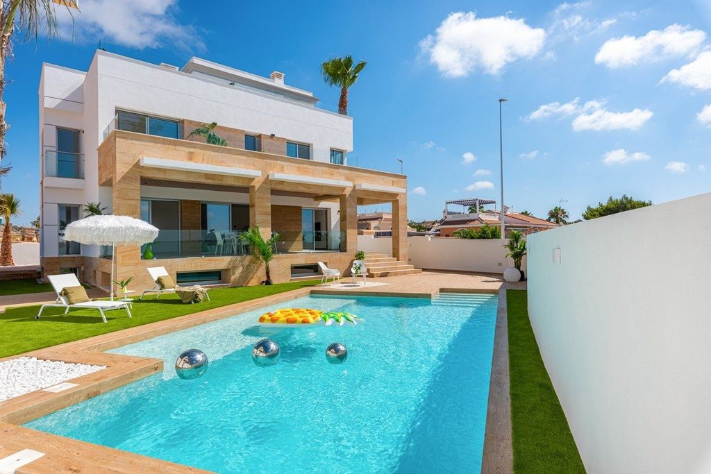 Luxury House for sale in Rojales, 863 690 €, Photo 1