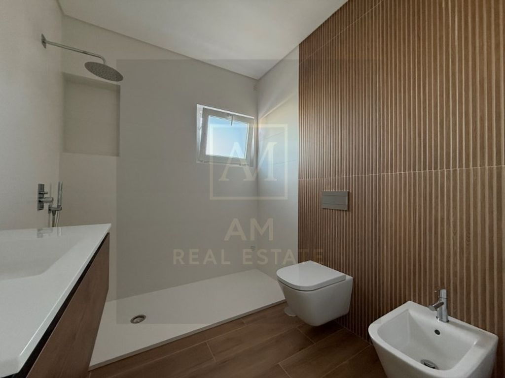 Maison de luxe à vendre à Seixal, 455 000 €, Photo 3