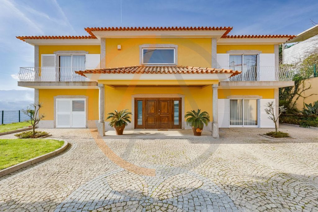 Luxury House for sale in Marco de Canavezes, 970 000 €, Photo 1