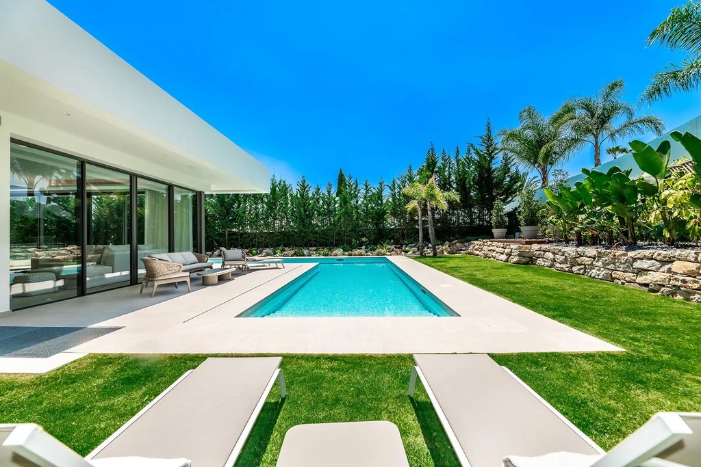 Luxury House for sale in Marbella, 3 950 000 €, Photo 3