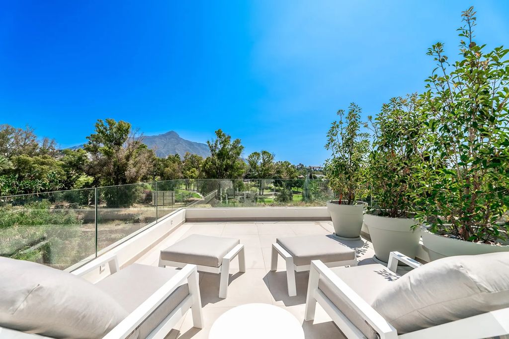 Luxury House for sale in Marbella, 3 950 000 €, Photo 5