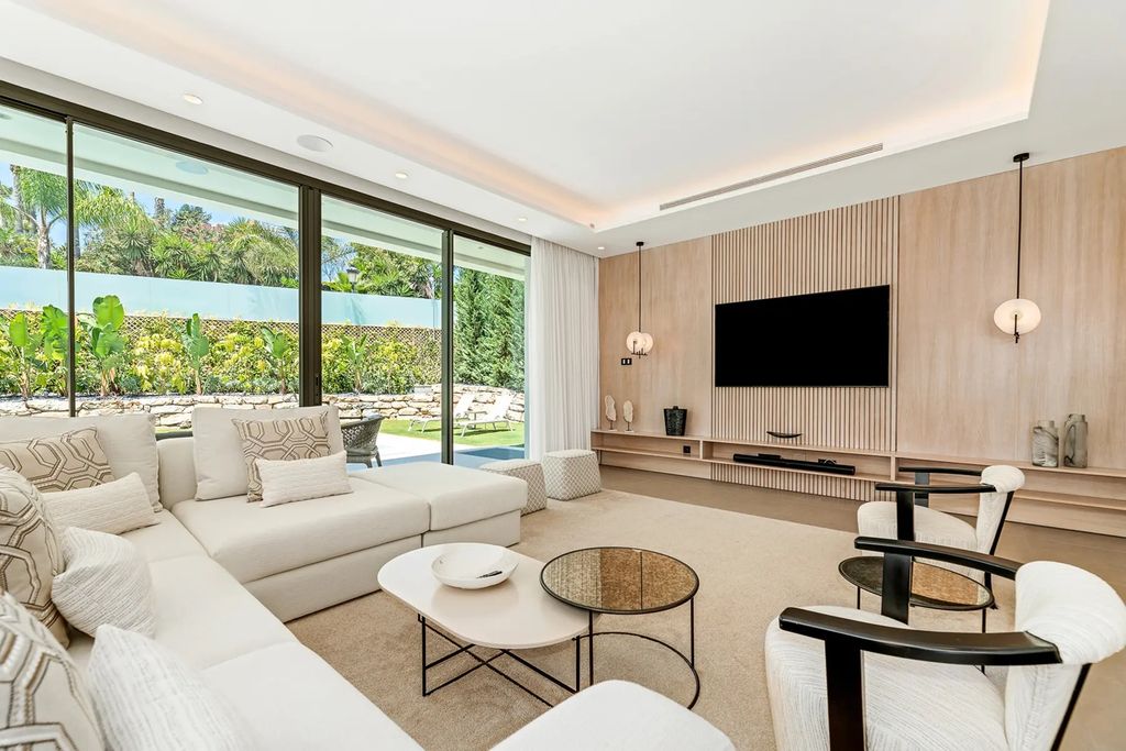 Luxury House for sale in Marbella, 3 950 000 €, Photo 6