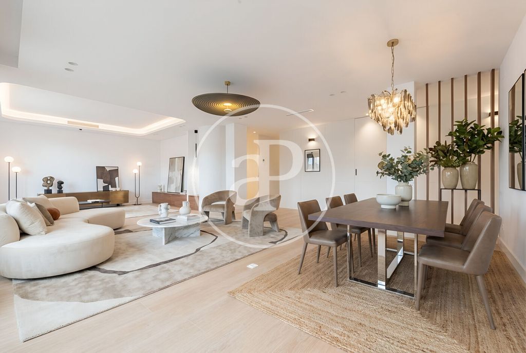 Luxury Apartment for sale in Madrid, 2 495 000 €, Photo 2