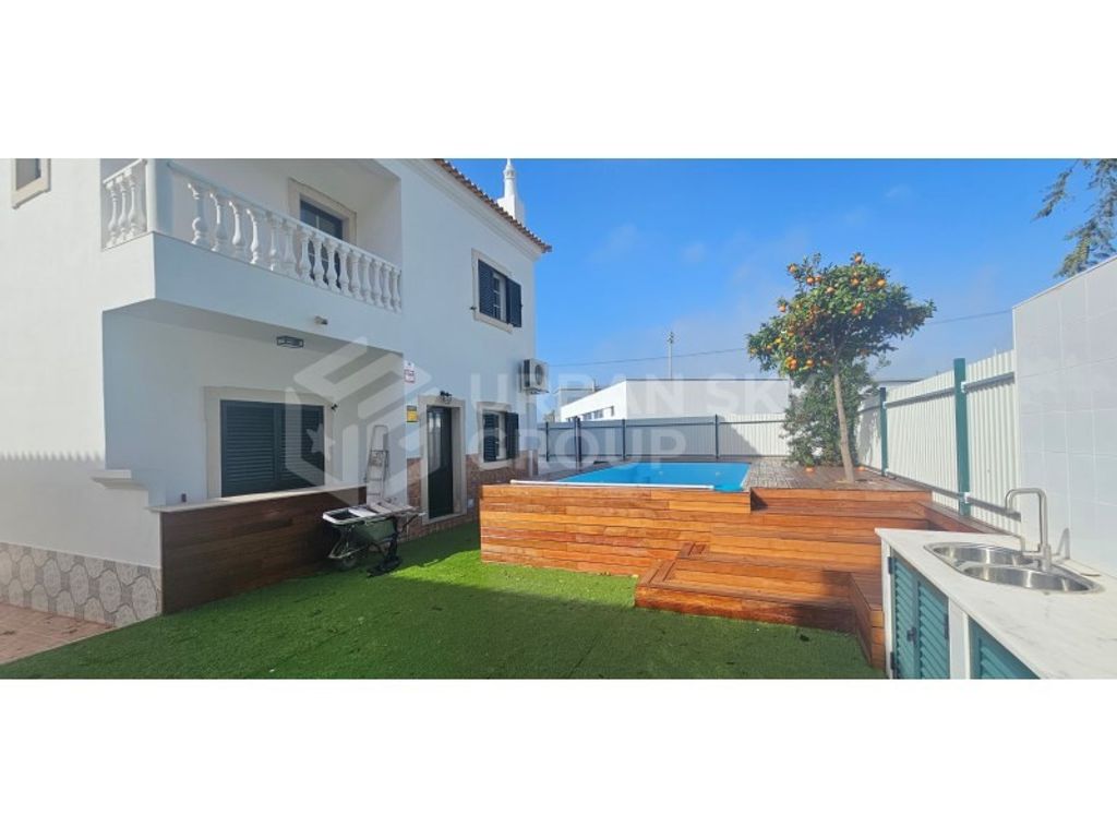 Luxury House for sale in Olhão, 745 000 €, Photo 1