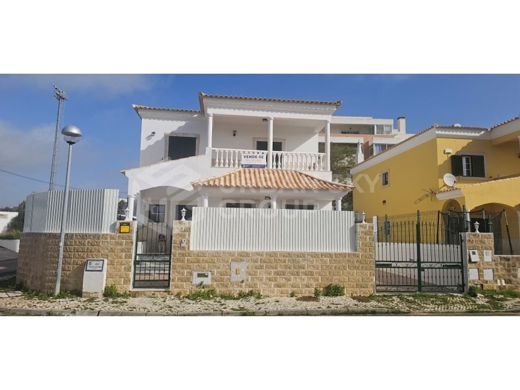 Luxury House for sale in Olhão, 745 000 €, Photo 2