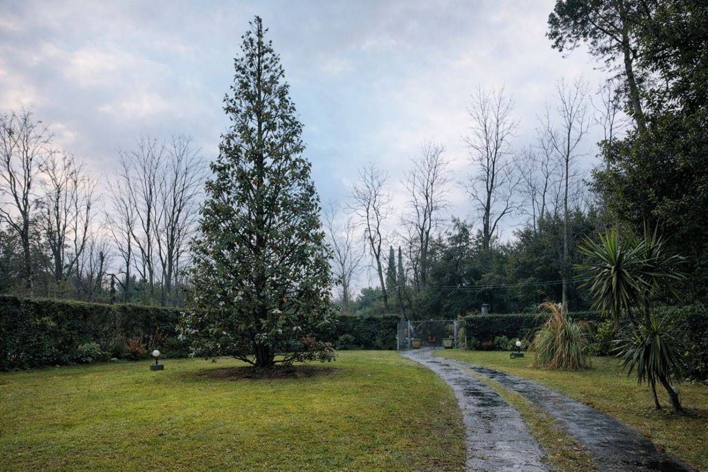 Luxury House for sale in Massa, 800 000 €, Photo 5