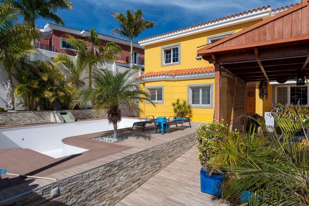 Luxury House for sale in San Bartolomé de Tirajana, 798 000 €, Photo 2