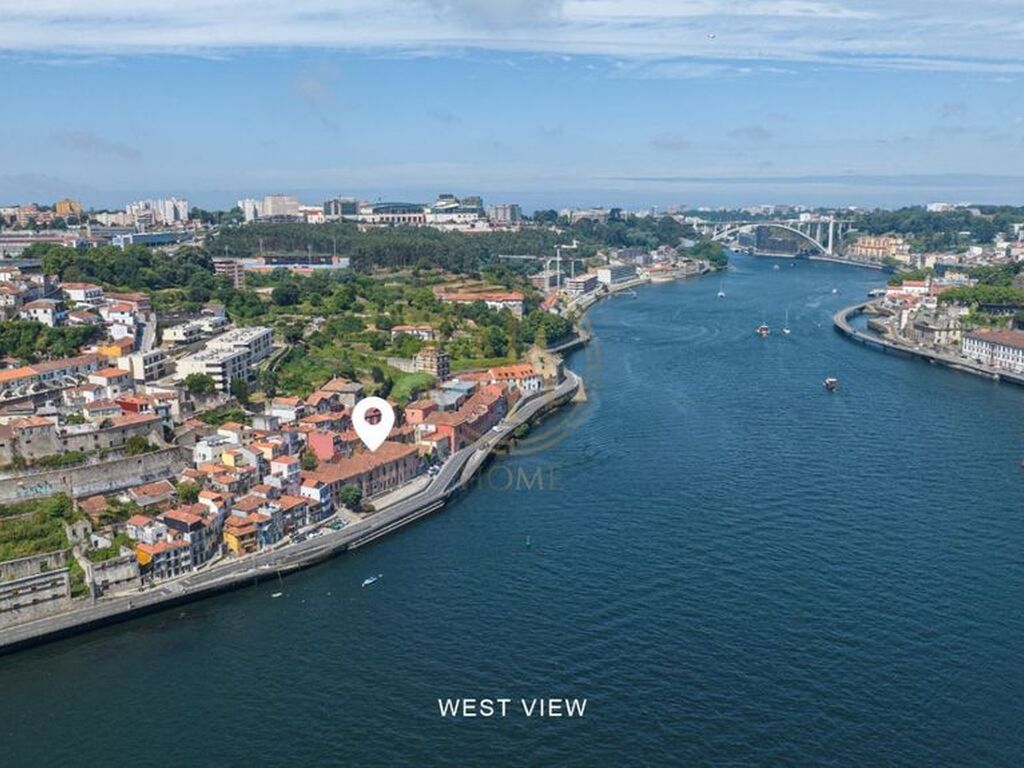 Luxury Apartment for sale in Vila Nova de Gaia, 510 000 €, Photo 1