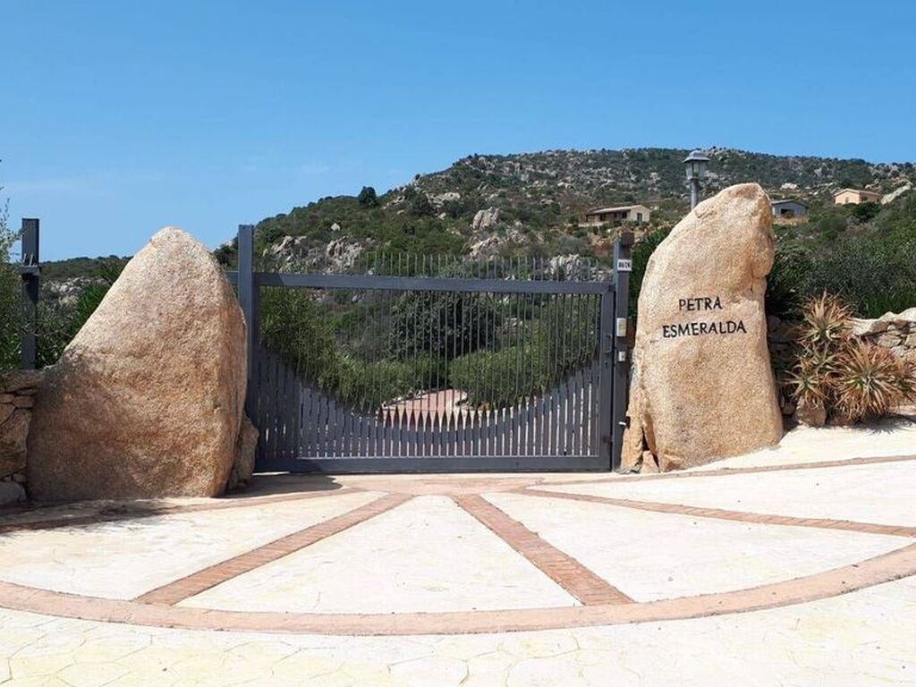 Maison de luxe à vendre à Olbia, 790 000 €, Photo 1