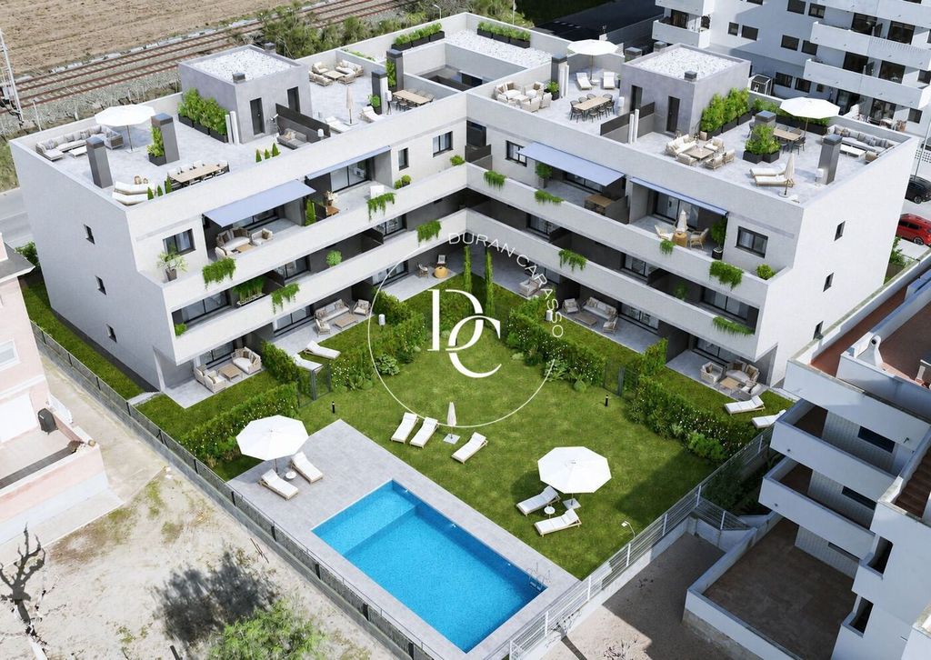 Appartement de luxe à vendre à Cubelles, 520 000 €, Photo 3