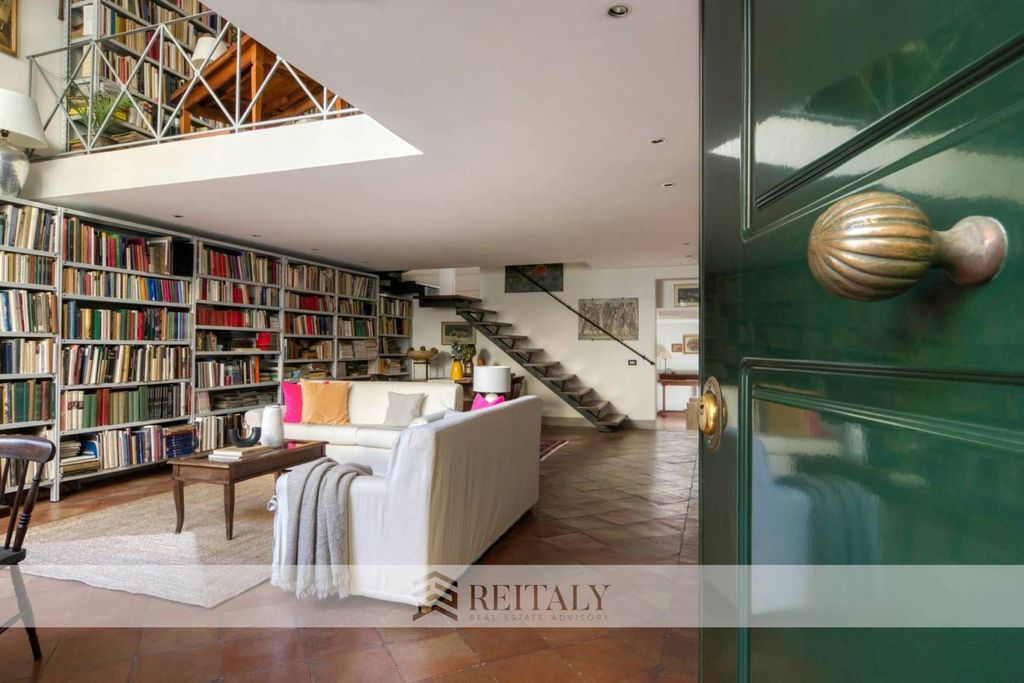 Luxury Apartment for sale in Rome, 1 800 000 €, Photo 5