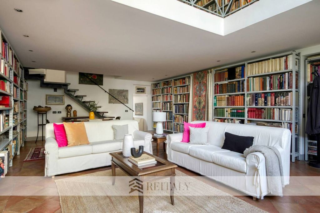 Luxury Apartment for sale in Rome, 1 800 000 €, Photo 7
