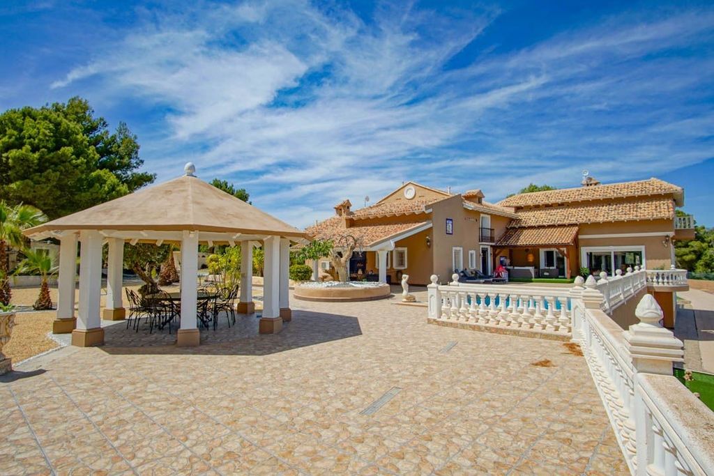 Maison de luxe à vendre à La Nucia, 2 500 000 €, Photo 1