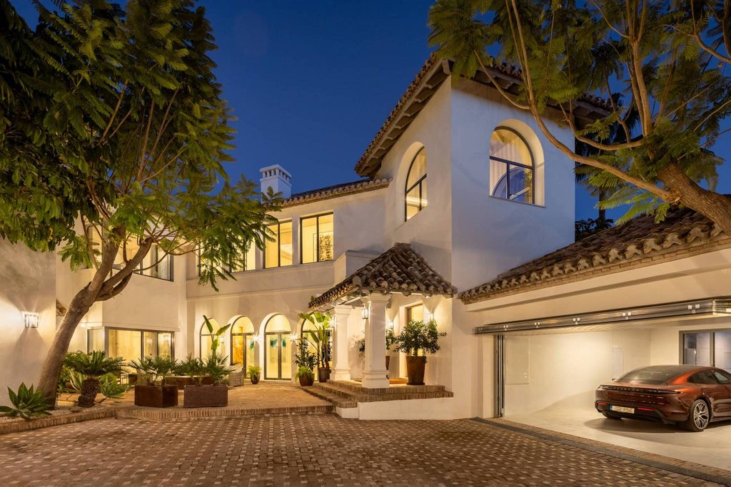 Luxury House for sale in Marbella, 10 800 000 €, Photo 4
