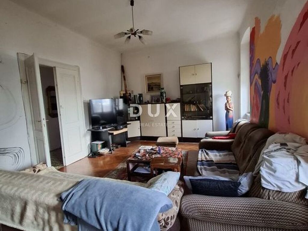 Luxury Apartment for sale in Rovinj, 437 000 €, Photo 4