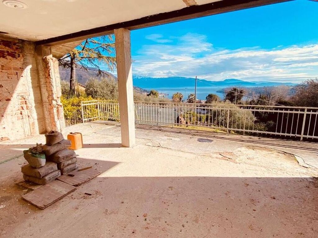 Luxury House for sale in Salò, 595 000 €, Photo 6