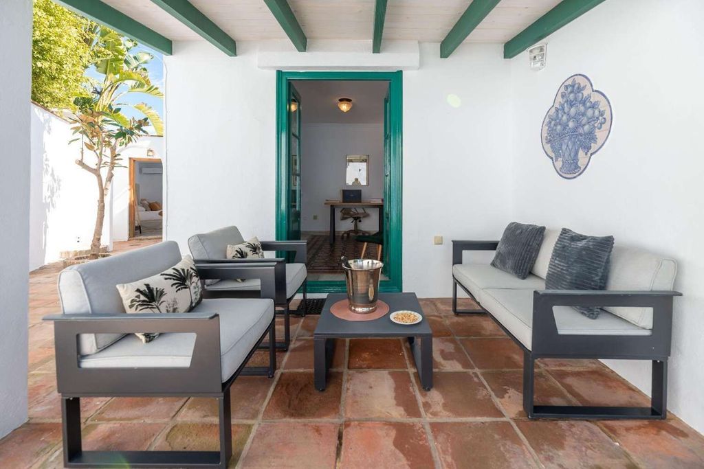 Maison de luxe à vendre à Marbella, 1 300 000 €, Photo 2