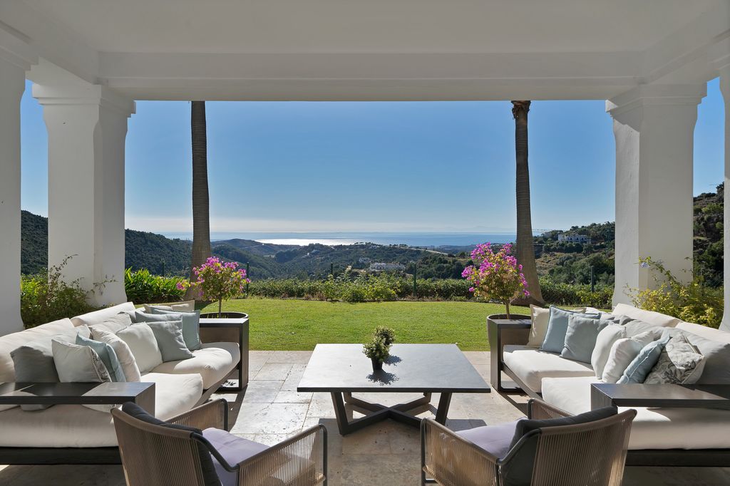 Luxury House for sale in Marbella, 4 950 000 €, Photo 1
