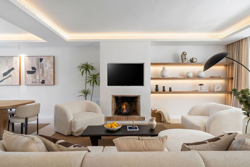 Maison de luxe à vendre à Marbella, 1 850 000 €, Photo 4