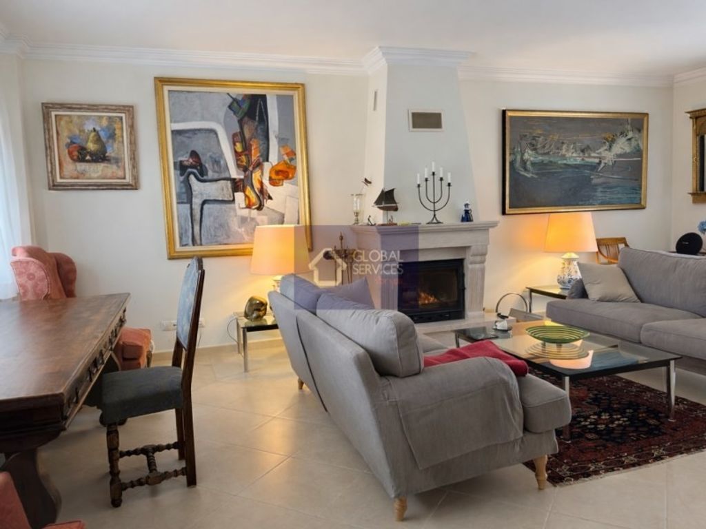 Luxury House for sale in Portimão, 575 000 €, Photo 4