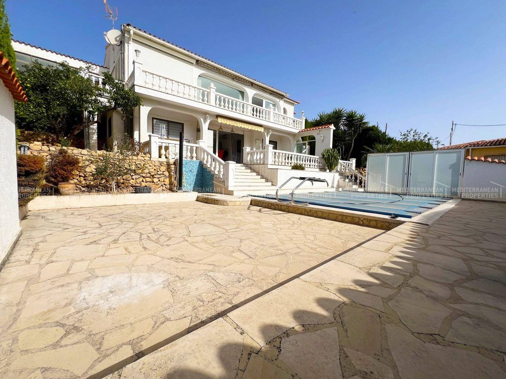 Maison de luxe à vendre à La Nucia, 449 000 €, Photo 1