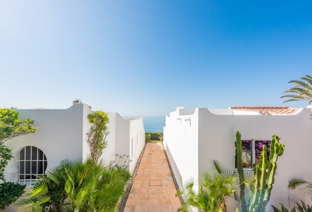 Luxury House for sale in Marbella, 3 500 000 €, Photo 6