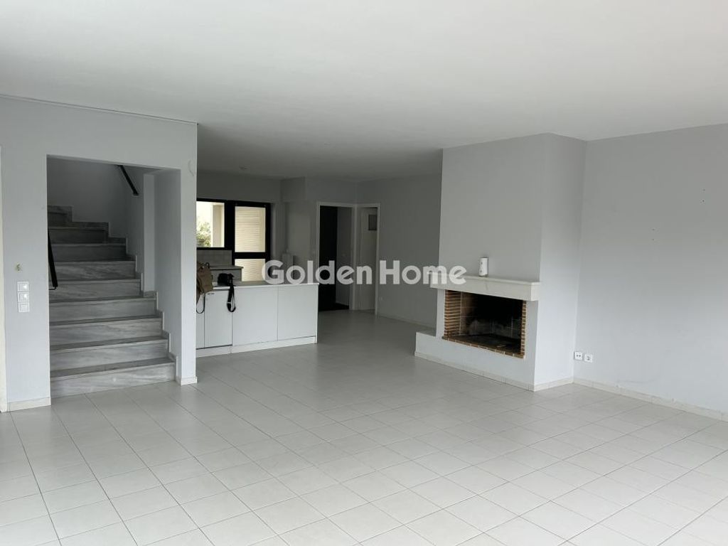 Maison de luxe à vendre à Voúla, 700 000 €, Photo 1