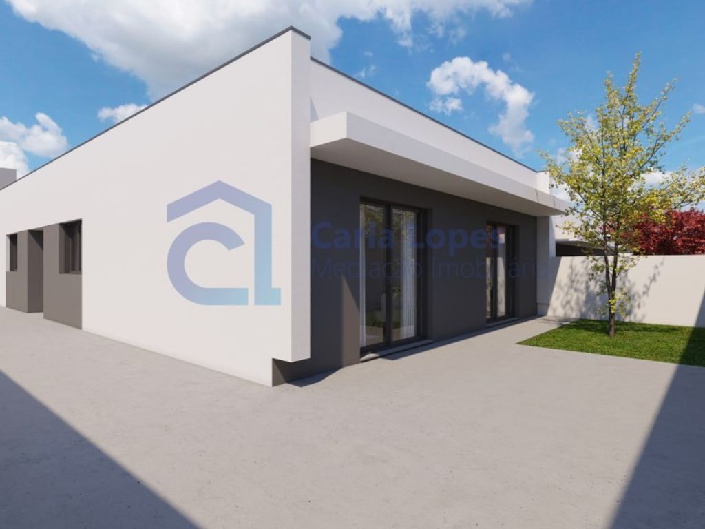 Maison de luxe à vendre à Santa Maria Da Feira, 415 000 €, Photo 1