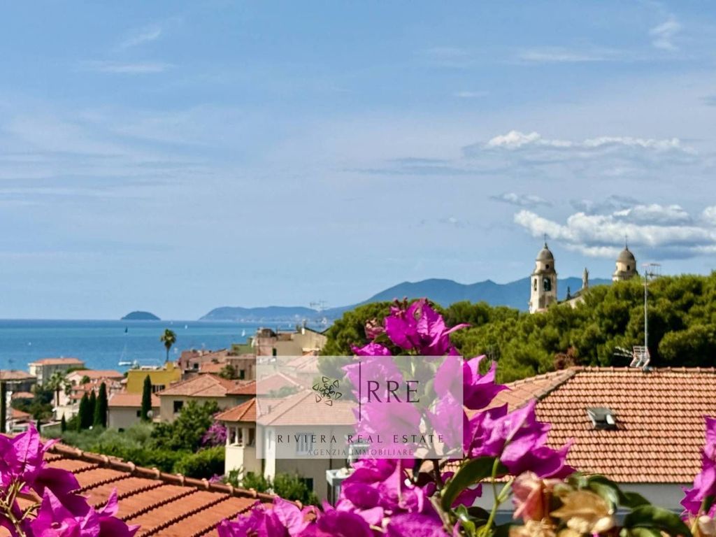Luxury House for sale in Borgio, 750 000 €, Photo 4