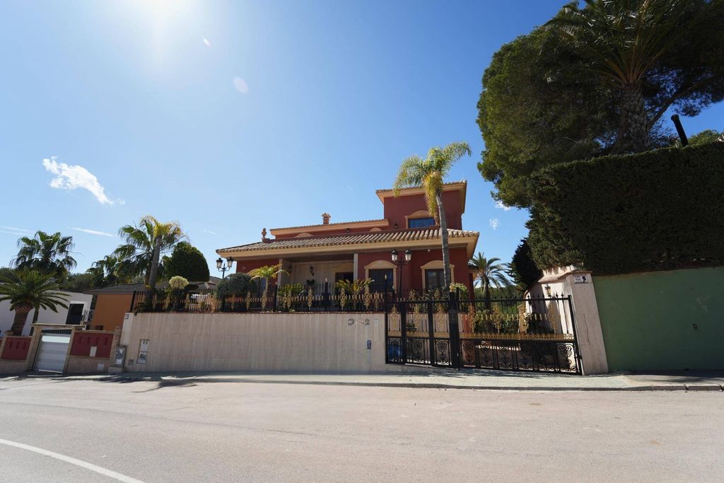 Maison de luxe à vendre à Playas de Orihuela, 1 500 000 €, Photo 1
