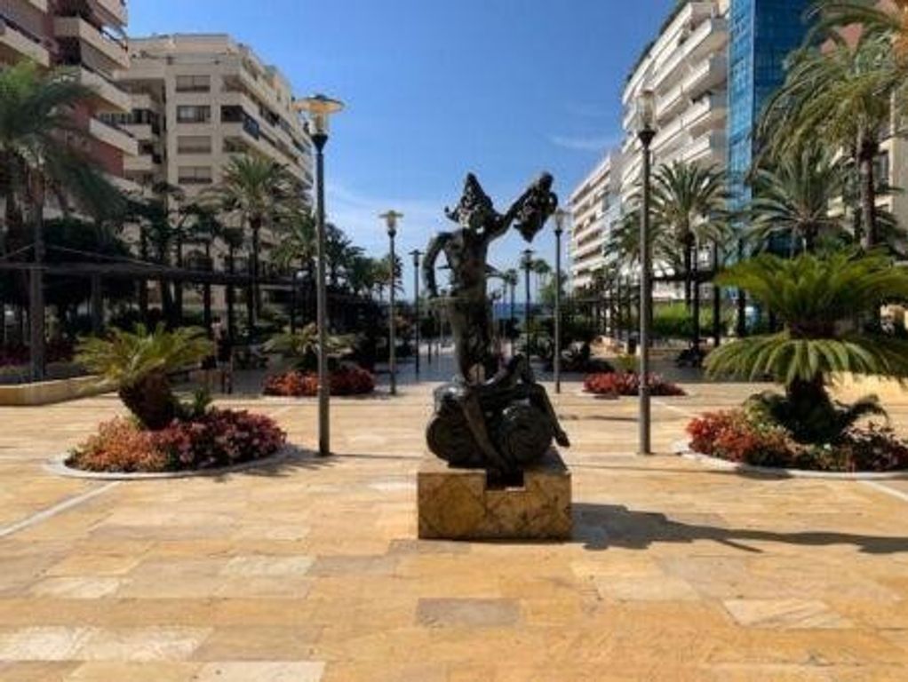 Appartement de luxe à vendre à Marbella, 1 200 000 €, Photo 1
