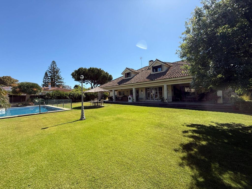 Luxury House for sale in El Puerto de Santa María, 2 850 000 €, Photo 1