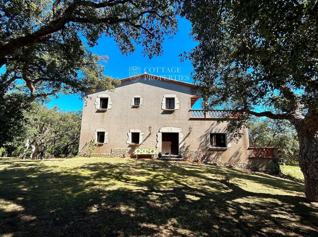 Maison de luxe à vendre à Darnius, 895 000 €, Photo 1