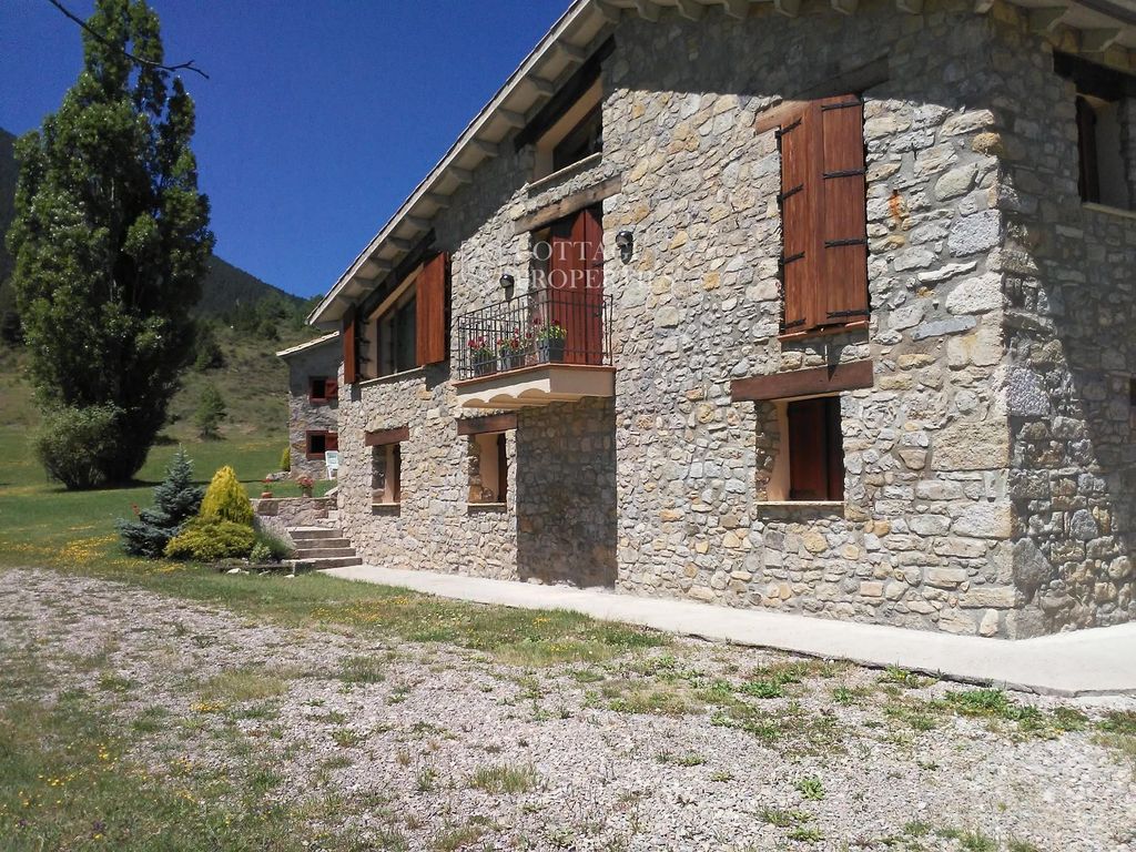 Maison de luxe à vendre à Vallcebre, 895 000 €, Photo 1