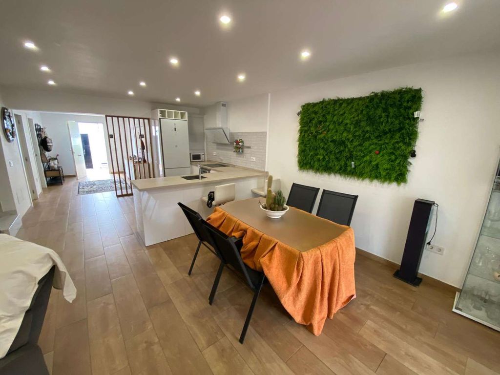 Maison de luxe à vendre à Fuengirola, 459 000 €, Photo 1