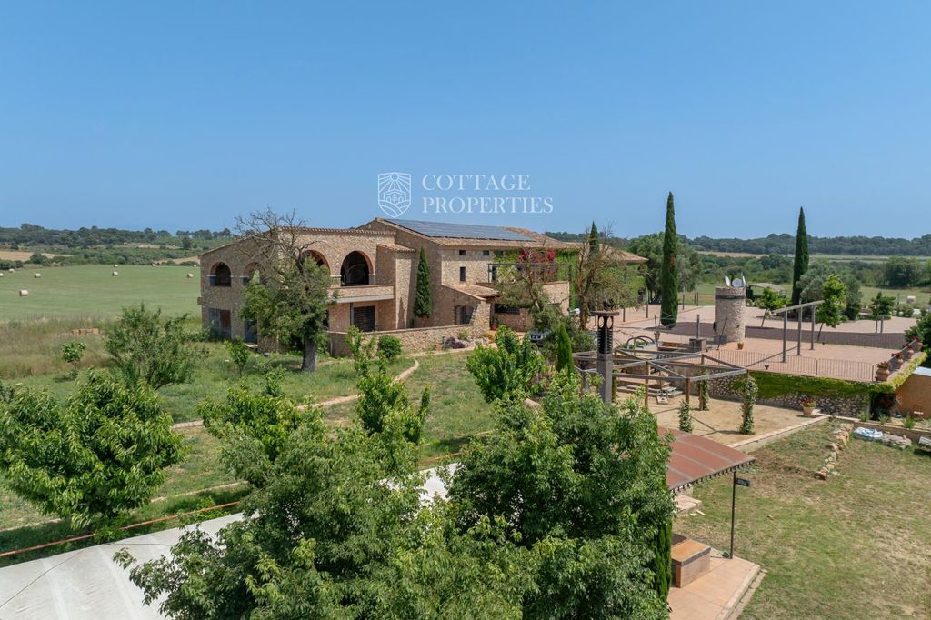 Maison de luxe à vendre à Llers, 2 200 000 €, Photo 6