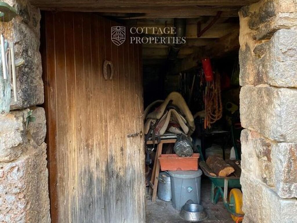 Luxury House for sale in Albanyà, 0 €, Photo 6