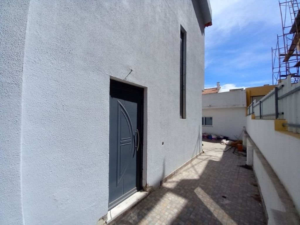 Maison de luxe à vendre à Seixal, 445 000 €, Photo 3